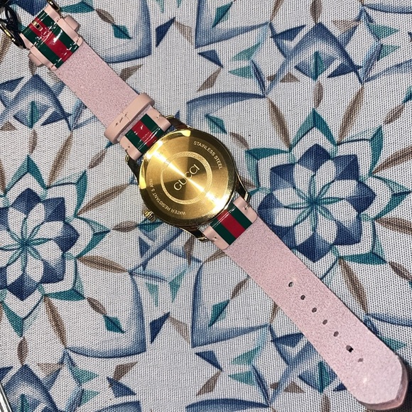 New authentic Gucci G timeless watch - Picture 5 of 14